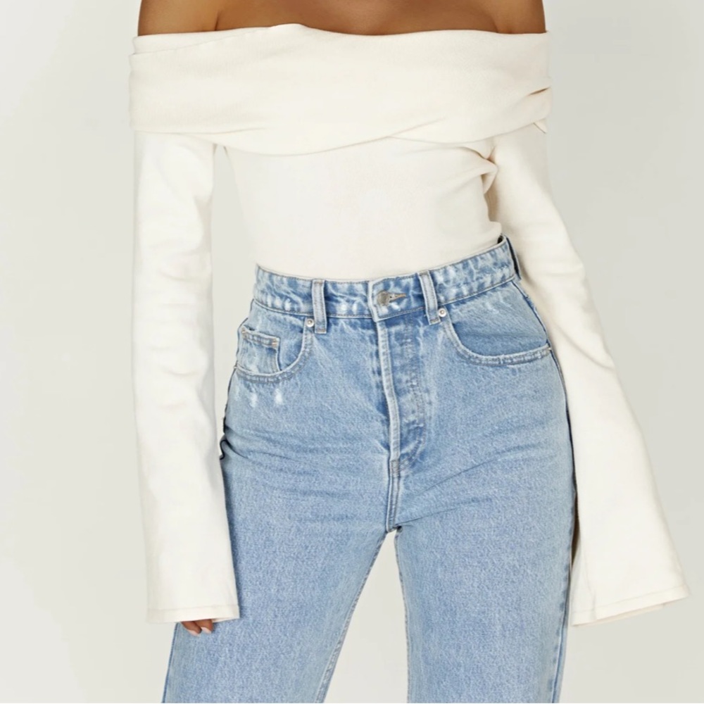 Meshki Marlisa off the shoulder twist top